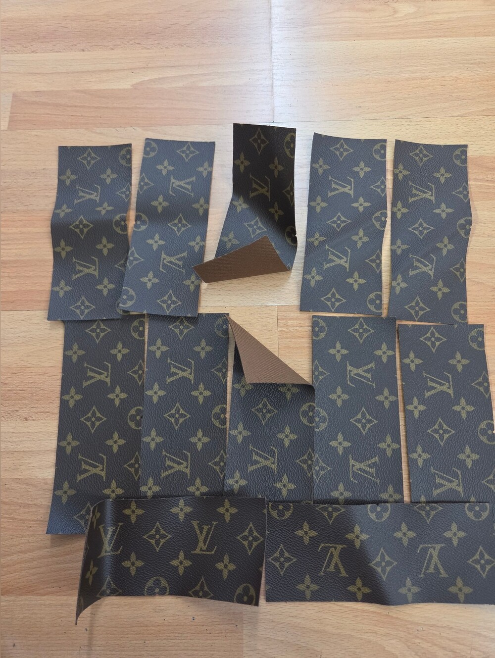 Louis Vuitton Brown Monogram Canvas Fabric..x12